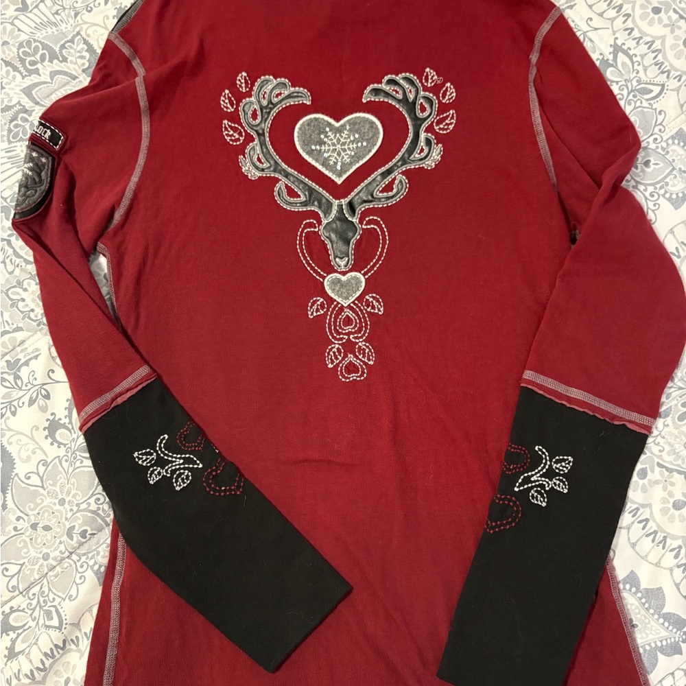 Alp N Rock Red and Black Heart Embroidered Top ski Henley
